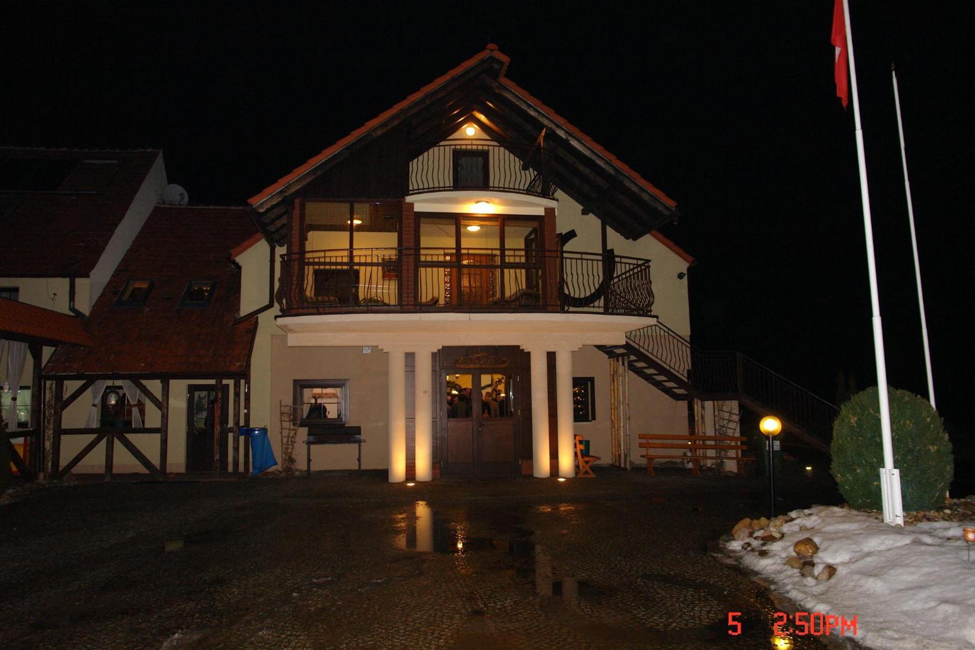 Podkowa Modliszow Villa Eksteriør billede